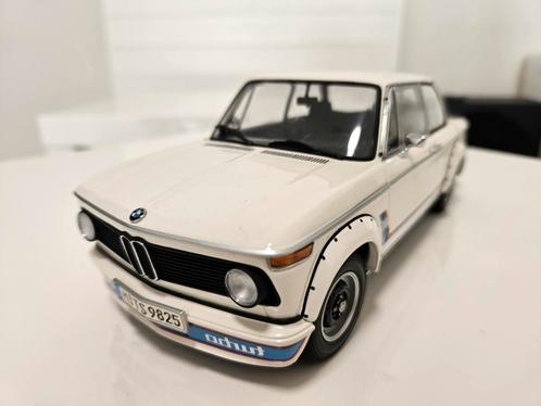 Kyosho BMW 2002 Turbo 1/18 dealer edition, Hobby en Vrije tijd, Modelauto's | 1:18, Zo goed als nieuw, Auto, Kyosho, Ophalen