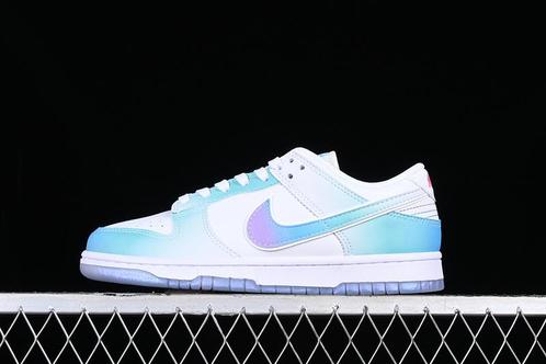 Nike SB Dunk “ Unlock your space “ low, Kleding | Heren, Schoenen, Nieuw, Ophalen of Verzenden