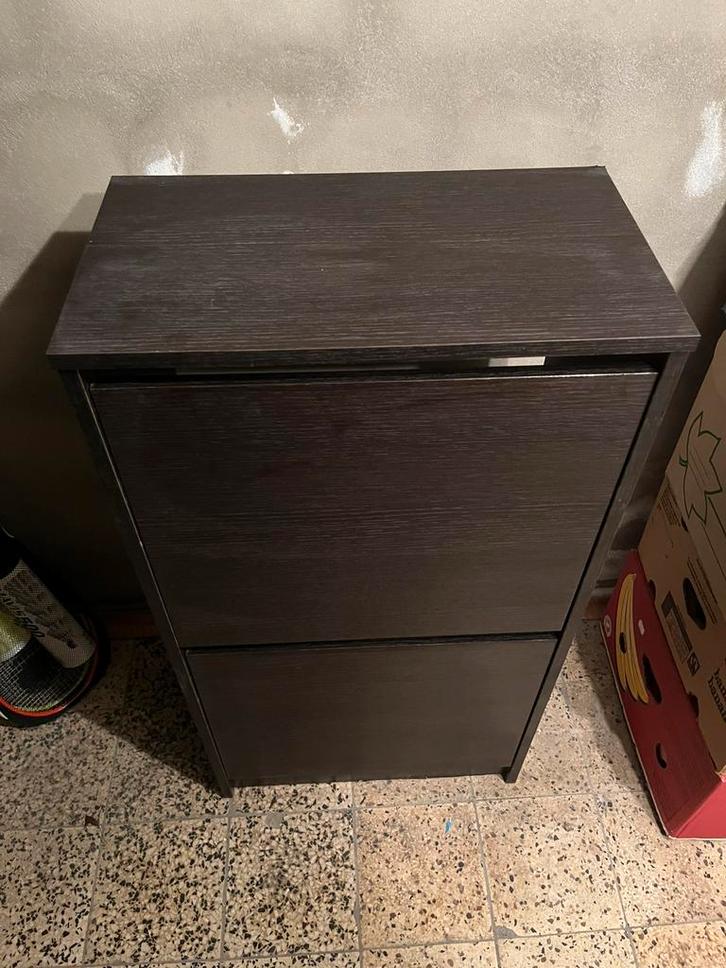BISSA zwarte schoenenkast van IKEA, Huis en Inrichting, Kasten | Schoenenkasten, Zo goed als nieuw, Ophalen
