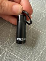 Adidas sleutelhanger met 3 mini dobbelstenen, Verzenden, Gebruikt