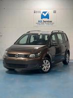 Volkswagen Touran benzine 7 zitplaatsen 12 maanden garantie, Auto's, Volkswagen, Euro 5, Monovolume, Zwart, 4 cilinders