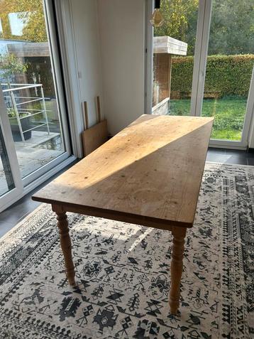 Antieke boerderij tafel 6-8 personen beschikbaar voor biedingen