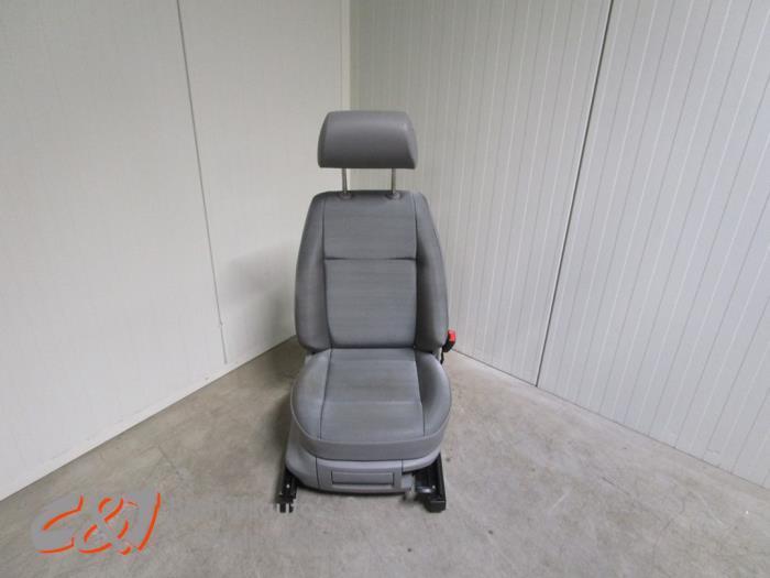 Stoel rechts van een Volkswagen Caddy, Auto-onderdelen, Interieur en Bekleding, Volkswagen, Gebruikt, 3 maanden garantie, Ophalen of Verzenden