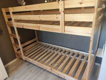 IKEA houten stapelbed  beschikbaar voor biedingen