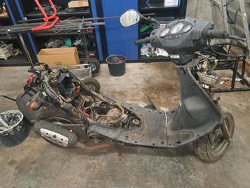 Sym scooter  beschikbaar voor biedingen