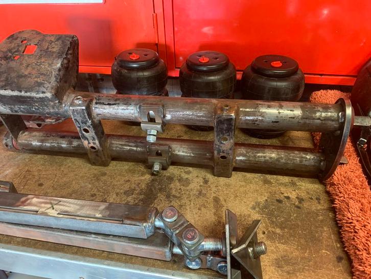 Air ride cox a pivot, Autos : Pièces & Accessoires, Moteurs & Accessoires, Enlèvement