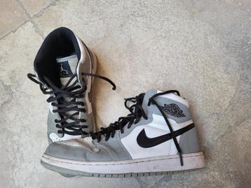 Merk Nike Air Jordan: hoge sneakers mt 43 (zie foto's)