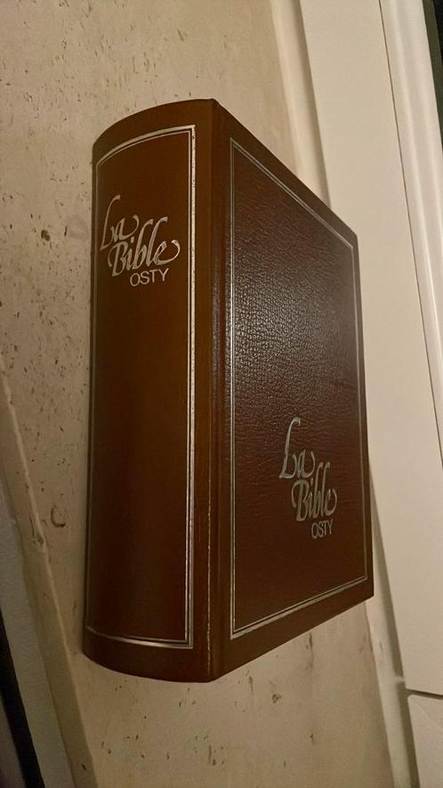 Bible brochée - Traduction française - Emile Osty (1973), Boeken, Godsdienst en Theologie, Zo goed als nieuw, Ophalen