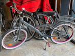 Meisje fiets 6 jaar zeer weinig mee gereden, Fietsen en Brommers, Fietsen | Cruisers en Lowriders, Ophalen, Zo goed als nieuw