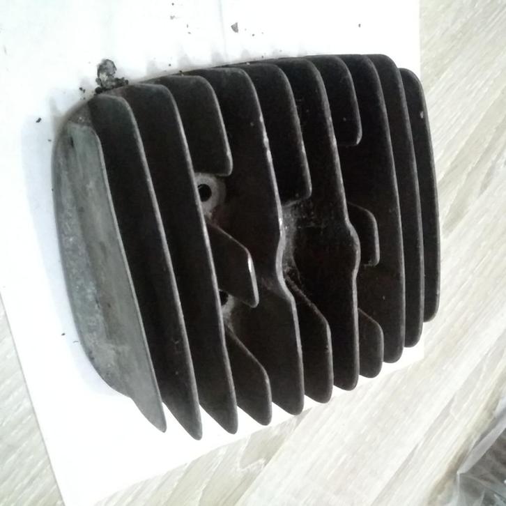 Cilinderkop -1 D voorouderbromfiets Zundapp, Fietsen en Brommers, Brommeronderdelen | Zundapp, Gebruikt, Ophalen of Verzenden