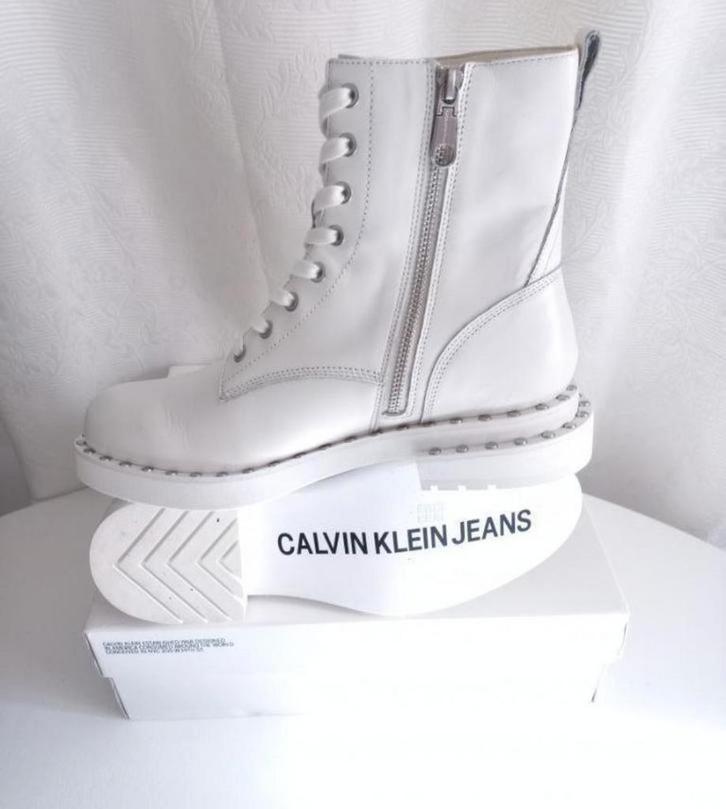 Calvin Klein Limited Edition maat 41/41,5 nieuw, Kleding | Heren, Schoenen, Nieuw, Boots, Wit, Ophalen of Verzenden