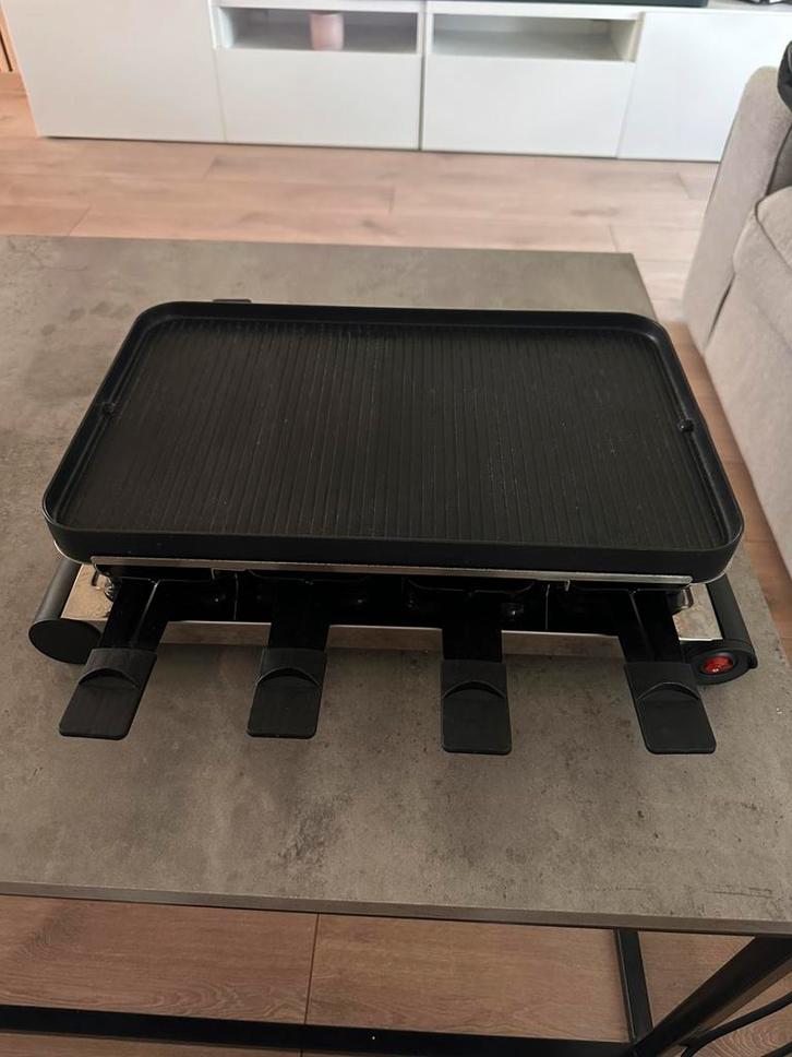 Frifri FRI1501012BLP raclette, Elektronische apparatuur, Gourmetstellen, Zo goed als nieuw, 8 personen of meer, Ophalen