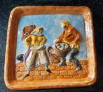 Plateau en barbotine Pêcheurs de Desvers de René Delarue, Enlèvement ou Envoi