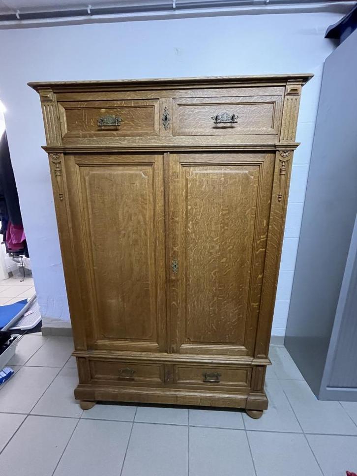 Antiek massief eikenhouten dressoir 165/107/50 in perfecte s, Antiek en Kunst, Antiek | Meubels | Stoelen en Sofa's, Ophalen