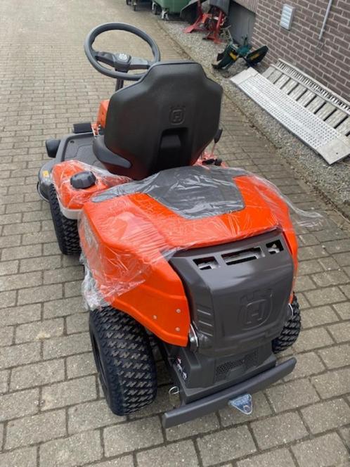 frontmaaier husqvarna rider r214tc nieuw, Tuin en Terras, Grasmaaiers, Nieuw, Benzine-grasmaaier, 50 cm of meer, Cirkelmaaier