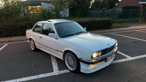 Bmw e30 320i alpina ancêtres, Autos, BMW, Particulier, Série 3, Essence, Coupé, 3 portes, Boîte manuelle, Blanc, Noir, Enlèvement