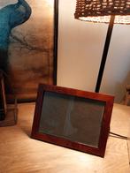 CADRE PHOTO HERMES EN RONCE ET NOYER. 21 X 16 bordures de 2, Enlèvement