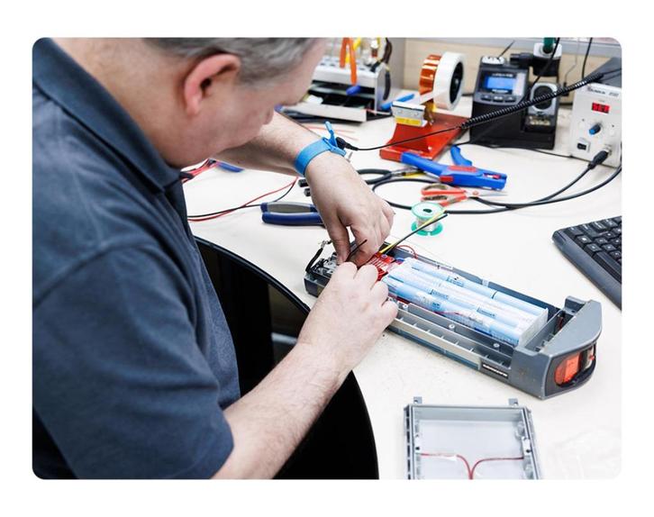 Entretien et réparation des batteries, Sports nautiques & Bateaux, Accessoires & Entretien, Neuf, Entretien et Réparation, Enlèvement ou Envoi