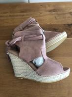 Nieuwe plateauschoenen maat 41, kleur pink, merk Bellucci, Nieuw, Ophalen of Verzenden, Schoenen met hoge hakken, Roze