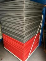 judomatten 137 stuks 100 x 100 x 4 cm grijs en rood, Sport en Fitness, Ophalen, Gebruikt