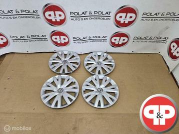 VW Golf 16 Inch Wieldoppen set 5G0601147B