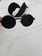 Lunette à polarité réglable. Stylé et design, Handtassen en Accessoires, Zonnebrillen en Brillen | Dames, Verzenden, Zo goed als nieuw
