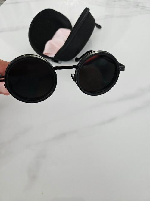 Lunette à polarité réglable. Stylé et design, Handtassen en Accessoires, Zonnebrillen en Brillen | Dames, Zo goed als nieuw, Bril