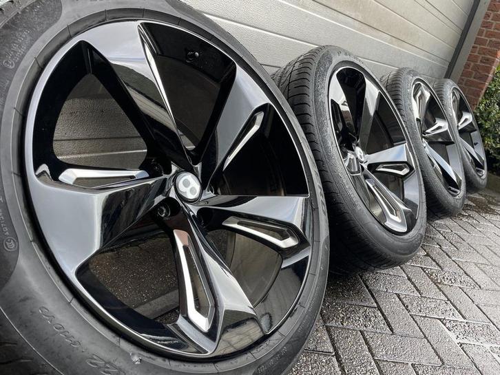 Origi. 22 inch Bentley Bentayga PL761 6.0T 4.0T 3.0T velgen, Auto-onderdelen, Banden en Velgen, Banden en Velgen, Zomerbanden