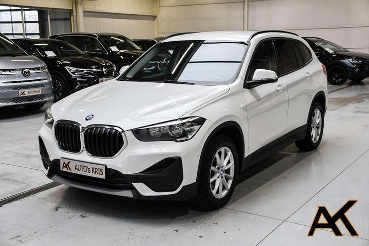 BMW X1 X1 sDrive18i Business - LEDER / NAVIGATIE / PDC/CC, Auto's, BMW, Bedrijf, Te koop, X1, ABS, Airbags, Airconditioning, Bluetooth