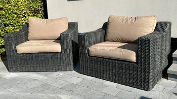 2 Bristol tuinstoelen beschikbaar voor biedingen