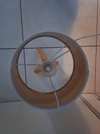 Living lamp, Huis en Inrichting, Lampen | Lampenkappen, Ophalen, Gebruikt, 25 tot 50 cm, Beige