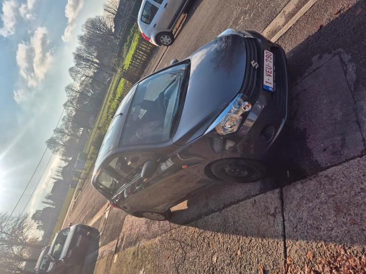 Voiture suzuki gris foncé, Auto's, Suzuki, Particulier, Celerio, Benzine, 5 deurs, Ophalen