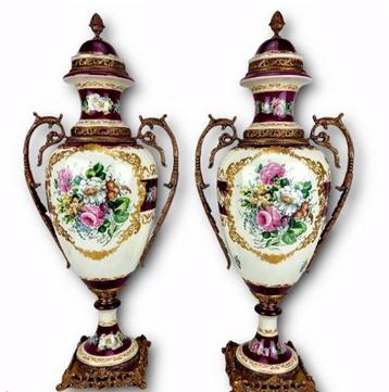 Koppel ACF decor de paris porseleinen vazen Ca. 1960  beschikbaar voor biedingen