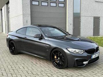BMW M4 2015 – Unieke wagen , keramische remmen & Akrapovic beschikbaar voor biedingen