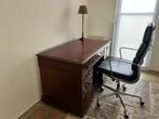 Bureau Antiek + Bureelstoel Vitra Eames, Huis en Inrichting, Bureaus, Ophalen, In hoogte verstelbaar, Zo goed als nieuw, Bureau