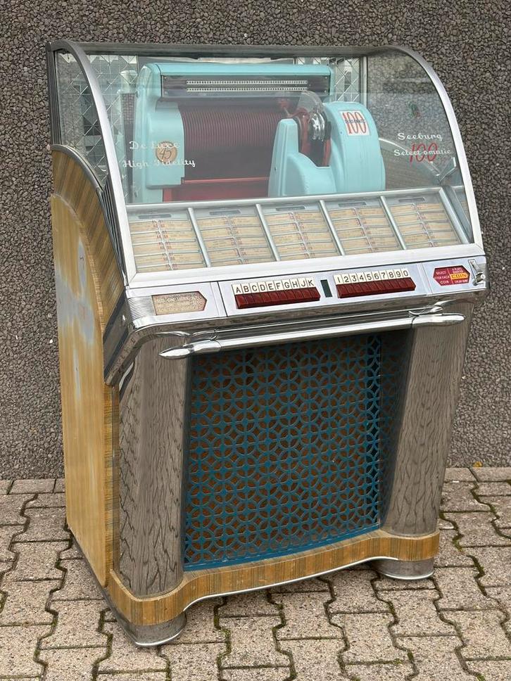 Seeburg model HF100G jukebox met prachtig chrome en werkend, Verzamelen, Automaten | Jukeboxen, Zo goed als nieuw, Seeburg, Ophalen