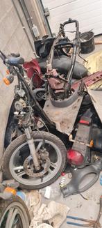 2 gestripte honda scoopy's voor onderdelen/ oud ijzer, Enlèvement, Honda