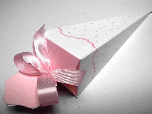 Bedankje Stippel puntzak doopsuiker doosje- 25 stuks voor 8€, Kinderen en Baby's, Kraamcadeaus en Geboorteborden, Nieuw, Kraamcadeau