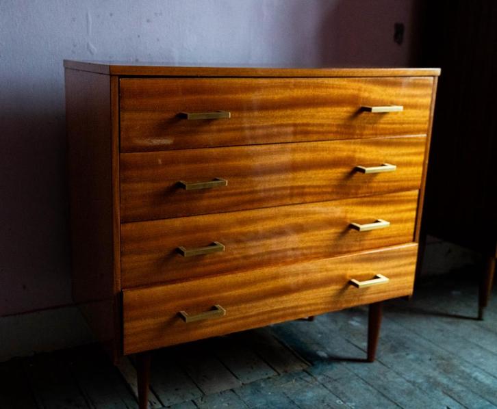 Prachtige vintage commode / ladekast, Huis en Inrichting, Kasten | Ladekasten, Zo goed als nieuw, Ophalen