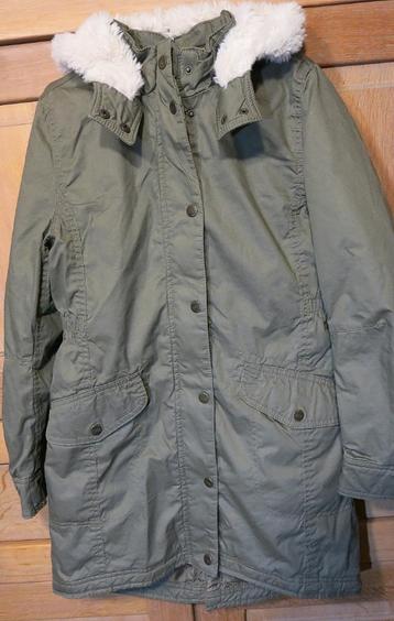 Manteau kaki, état neuf, 11 ans beschikbaar voor biedingen