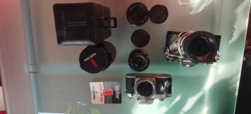 Nikon en nikkormat body en lensen beschikbaar voor biedingen