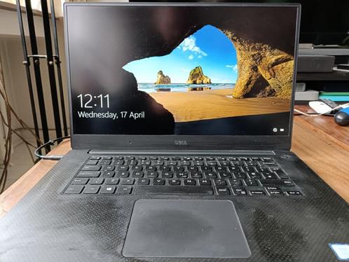 LAPTOP DELL XPS 15 9560 avec housse, Computers en Software, Windows Laptops, Zo goed als nieuw, 15 inch, SSD, 2 tot 3 Ghz, 16 GB