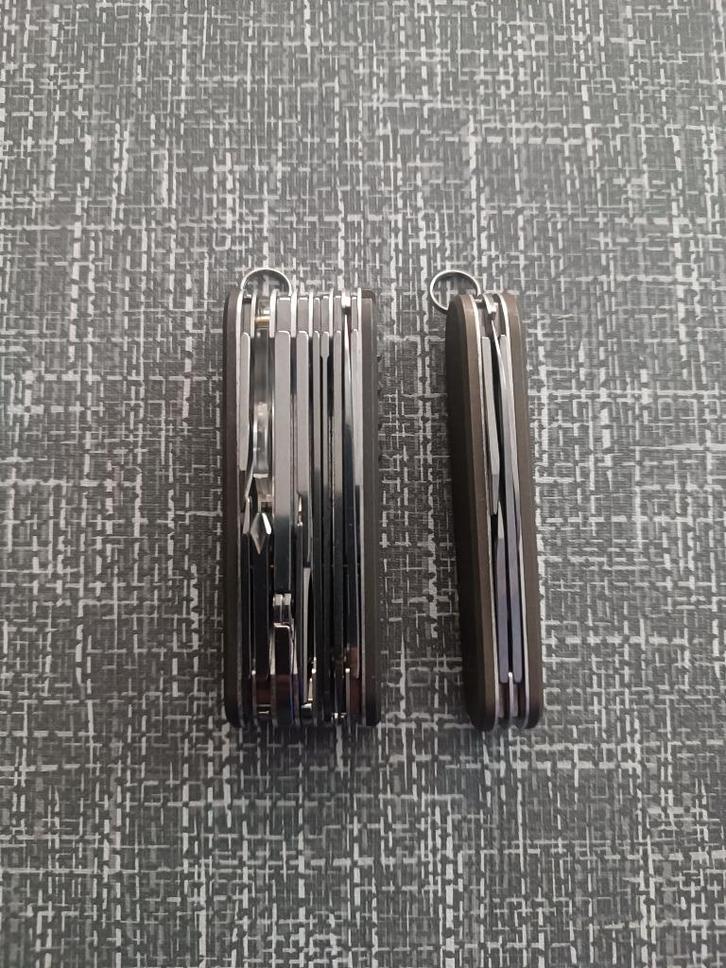 Victorinox zakmessen, Caravans en Kamperen, Kampeergereedschap, Nieuw, Ophalen