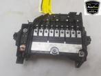 ZEKERINGKAST Volvo V40 (MV) (01-2012/08-2019) (|31337535|), Gebruikt, Volvo