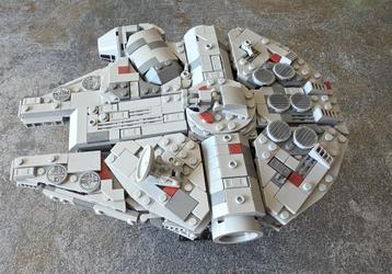 LEGO 75375 Star Wars Millennium Falcon beschikbaar voor biedingen