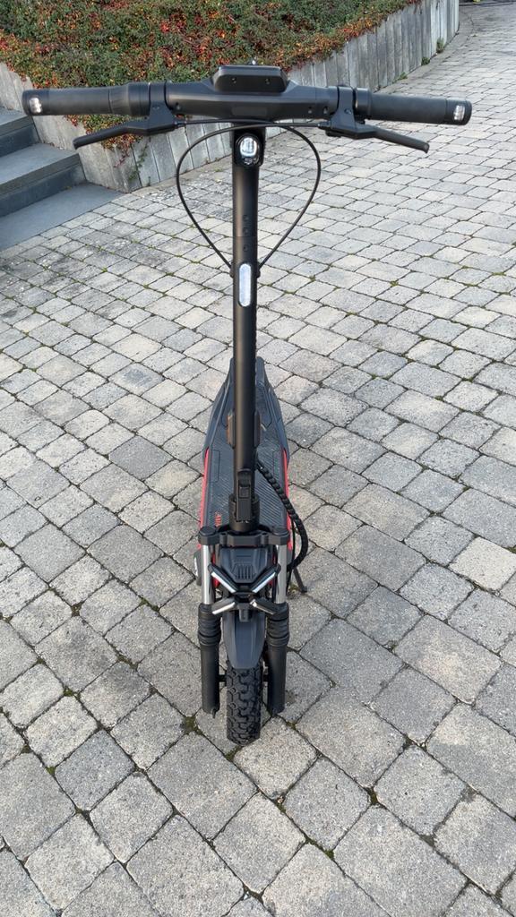 Segway zt3 pro te koop voor 480€, Fietsen en Brommers, Steps, Zo goed als nieuw, Ophalen