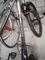 BIEDEN MOET WEG, Fietsen en Brommers, Ophalen