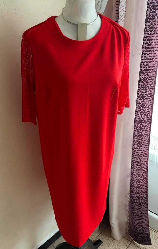 Robe rouge JBC taille 42 lisez bien, Vêtements | Femmes, Robes, Neuf, Taille 42/44 (L), Rouge, Longueur genou, Enlèvement ou Envoi