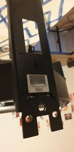 Muurbeugel, Enlèvement, Comme neuf