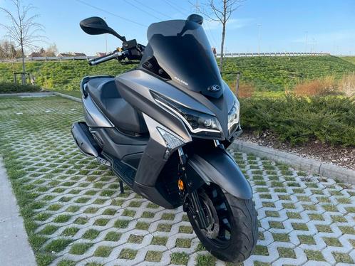 KYMCO X Town 300 * GARANTIE * 2023 * 7.000 km * CT ok, Motoren, Motoren | Overige merken, Bedrijf, Scooter, 12 t/m 35 kW, 1 cilinder